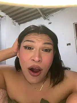 miavalentinaaa online show from 05/26/26, 02:51