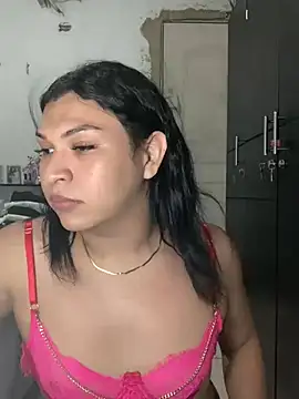 miavalentinaaa online show from 08/06/26, 04:47