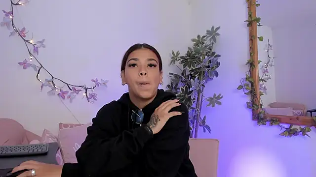 GiaFu online show from 09/30/25, 06:13