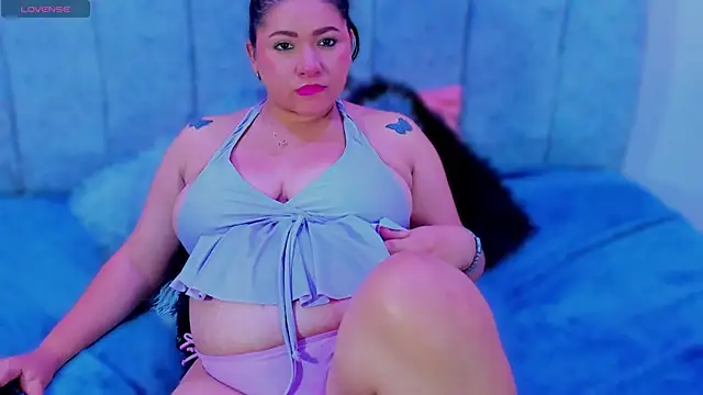 Snapshot of leny_ga chatting on 09/20/25, 01:12 leny ga online show from 09/20/25, 01:12