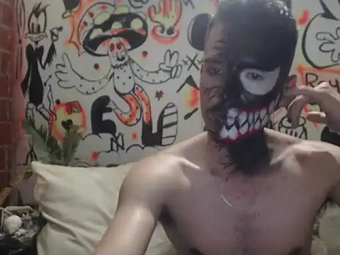 roystonee01 online show from 11/01/25, 01:40