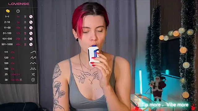 HarpyWitch online show from 12/18/24, 08:03