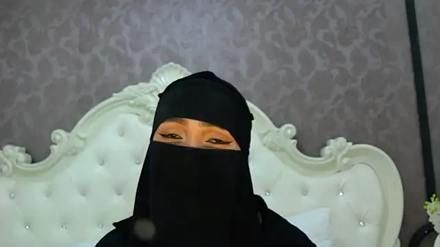 Hajar Kar online show from 10/13/25, 07:41