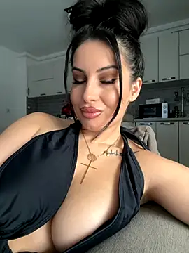 melissablack online show from 10/28/25, 07:56