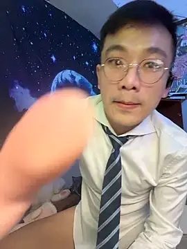 Snapshot of ex199212 chatting on 02/07/26, 10:30 ex199212 online show from 02/07/26, 10:30