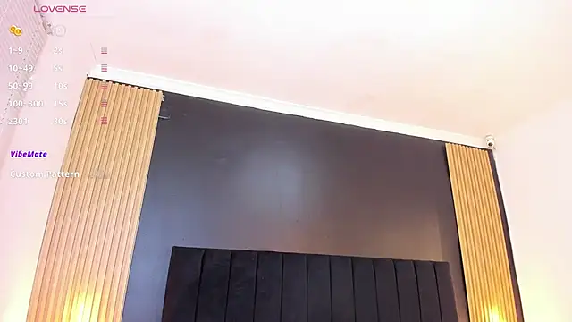 sweetsofia18 online show from 03/18/25, 10:48