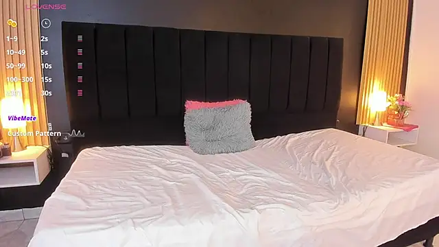 sweetsofia18 online show from 09/09/25, 10:59