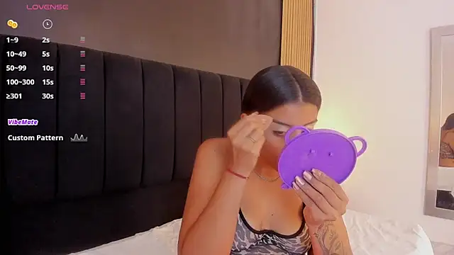 sweetsofia18 online show from 03/21/26, 10:57