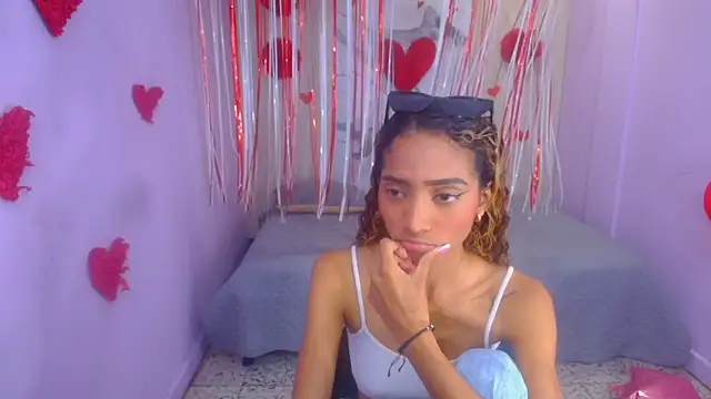 Charlotte Love10 online show from 02/09/25, 11:47