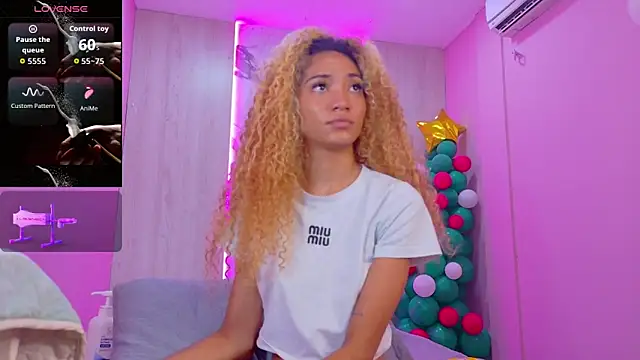 Charlotte Love10 online show from 12/21/25, 12:12