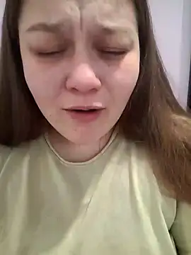 Snapshot of Molly_Greyy chatting on 12/06/24, 07:43 Molly Greyy online show from 12/06/24, 07:43