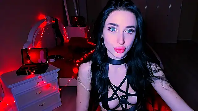 lovely desire online show from 01/05/25, 05:51