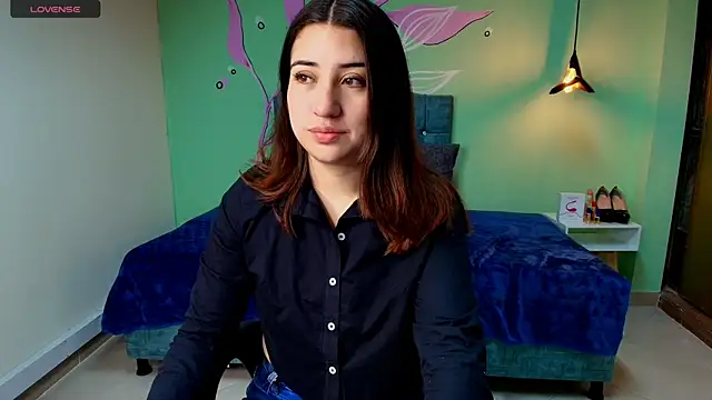 Snapshot of Aly_Cute_ chatting on 01/09/25, 04:06 Aly Cute online show from 01/09/25, 04:06