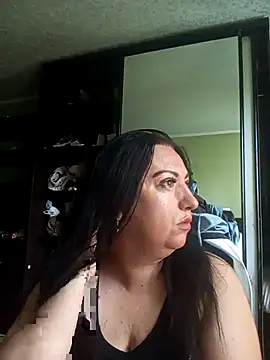 Snapshot of Veronica-Celie chatting on 05/23/26, 06:51 Veronica-Celie online show from 05/23/26, 06:51
