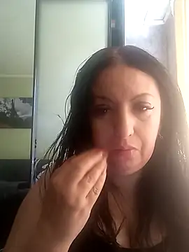 Snapshot of Veronica-Celie chatting on 06/02/26, 09:22 Veronica-Celie online show from 06/02/26, 09:22