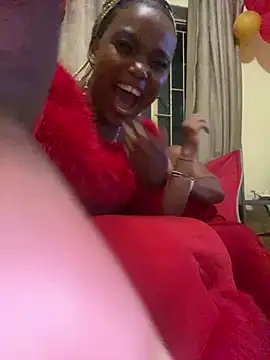 Pearl 00 online show from 02/14/26, 06:48