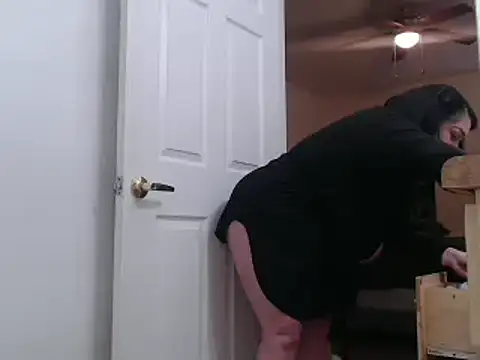 AlyssiaAmoreXO online show from 02/18/25, 07:19