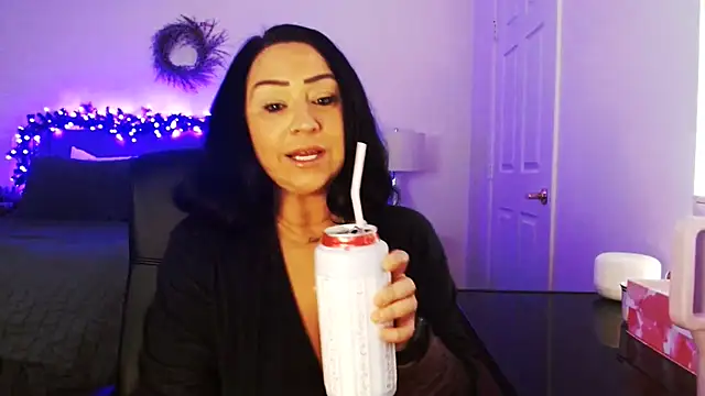 AlyssiaAmoreXO online show from 02/19/26, 05:20
