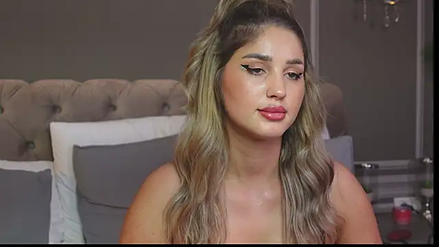 AnnieStylesx online show from 02/07/25, 10:29