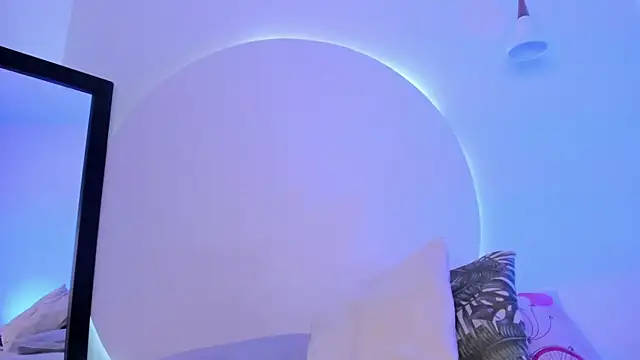 Snapshot of angel_witch chatting on 12/07/24, 08:16 angel witch online show from 12/07/24, 08:16