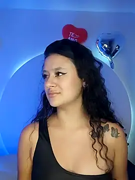 Snapshot of angel_witch chatting on 02/20/25, 05:07 angel witch online show from 02/20/25, 05:07