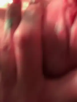 Snapshot of DarkRabbits chatting on 02/13/25, 08:38 DarkRabbits online show from 02/13/25, 08:38