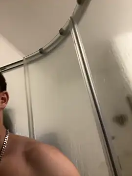 lescro95  online show from 11/10/25, 10:42