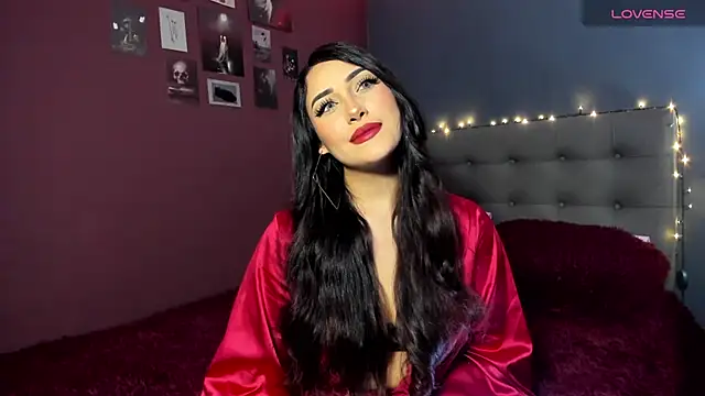 charlotte james0 online show from 01/09/26, 02:36