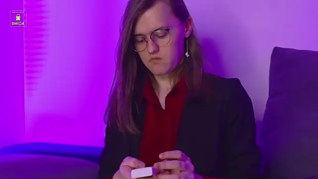 YukoFanee online show from 03/17/25, 10:17