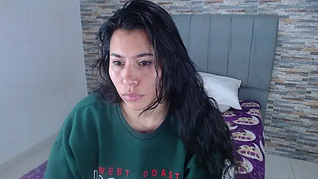  joy yva online show from 09/25/25, 03:27