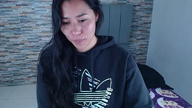  joy yva online show from 10/26/25, 02:39