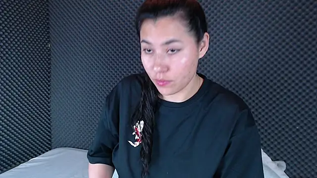  joy yva online show from 12/16/25, 09:42