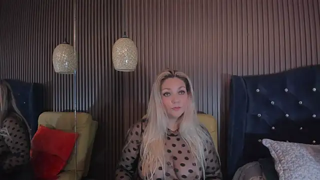 Snapshot of MalorySweet chatting on 02/25/26, 12:59 MalorySweet online show from 02/25/26, 12:59