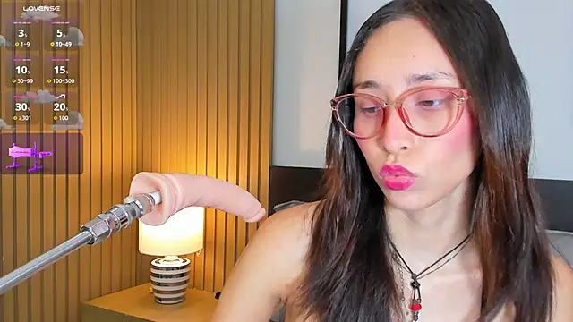 doll bella  online show from 03/04/26, 08:04