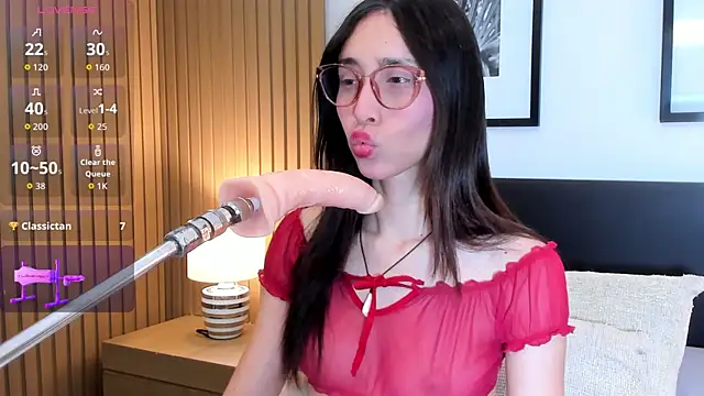 doll bella  online show from 06/24/26, 08:08