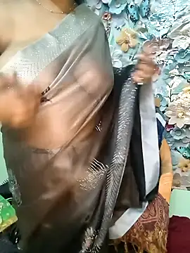 Cute payal0 online show from 02/19/25, 06:43