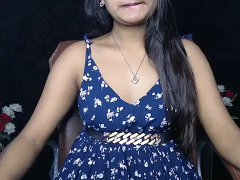 Snapshot of Wish_Queen chatting on 10/15/25, 03:34 Wish Queen online show from 10/15/25, 03:34