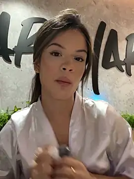 Snapshot of Alisha-Bond chatting on 03/03/25, 11:14 Alisha-Bond online show from 03/03/25, 11:14