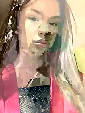 Snapshot of Alisha-Bond chatting on 03/11/25, 11:04 Alisha-Bond online show from 03/11/25, 11:04
