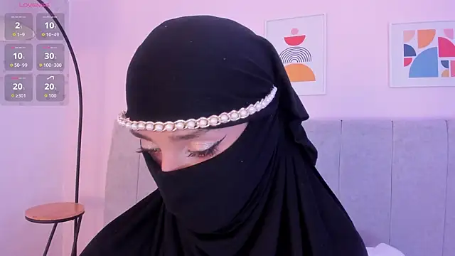 Snapshot of rawiya chatting on 05/09/26, 12:21 rawiya online show from 05/09/26, 12:21