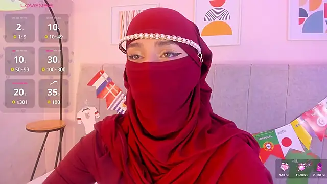Snapshot of rawiya chatting on 06/15/26, 01:02 rawiya online show from 06/15/26, 01:02