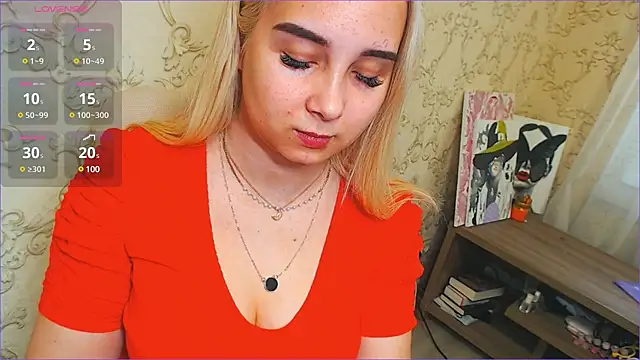 Snapshot of DolphinDreams chatting on 01/09/25, 01:02 DolphinDreams online show from 01/09/25, 01:02