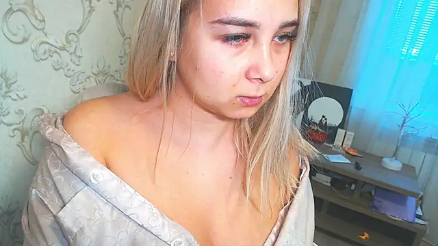 DolphinDreams online show from 01/18/26, 10:52