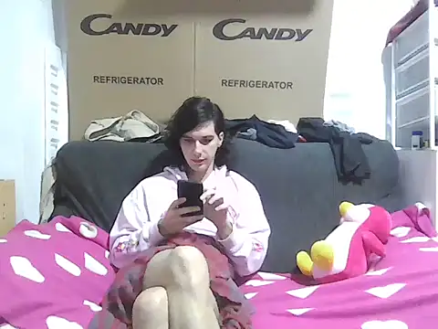 Just Gabriella online show from 12/03/24, 04:39