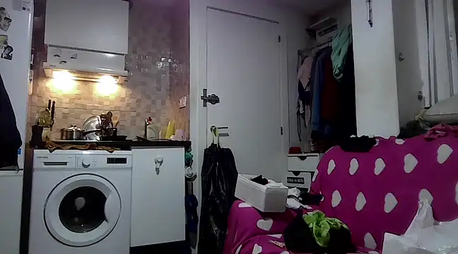 Just Gabriella online show from 03/19/25, 04:45