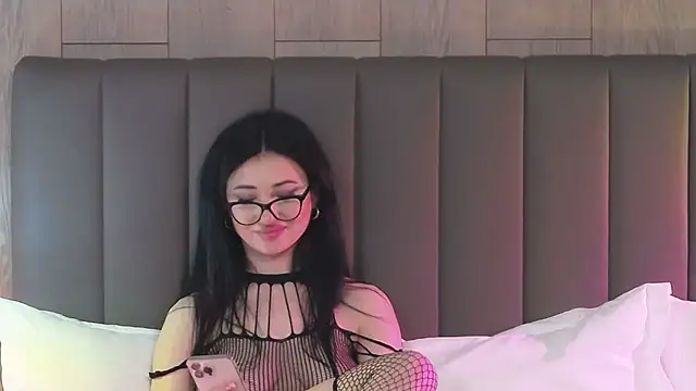 AllisonSky online show from 12/18/24, 03:22