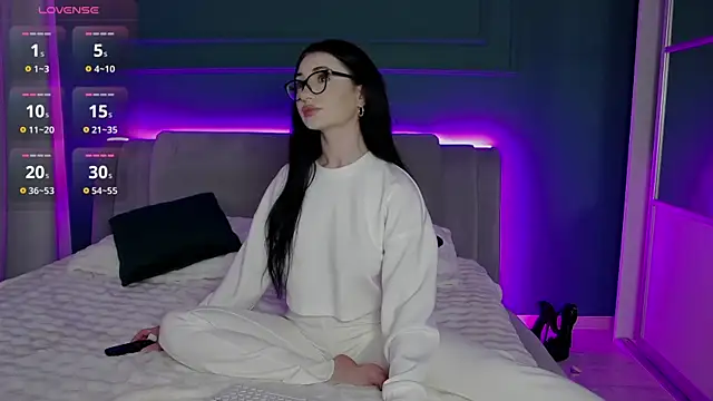 AllisonSky online show from 04/20/26, 02:53