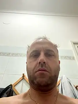 Lecatore80 online show from 01/08/26, 06:43