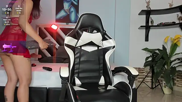 valeria hurtado online show from 04/06/26, 11:11