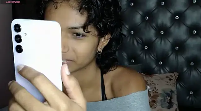 ToshiaKimich online show from 03/12/25, 12:36